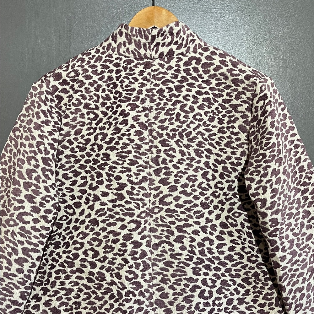 Siggi Clothing Ingrid Leopard Print Labcoat Jacket - Picture 9 of 11